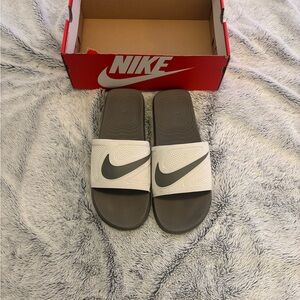 Nike Air Max Cirro Slides